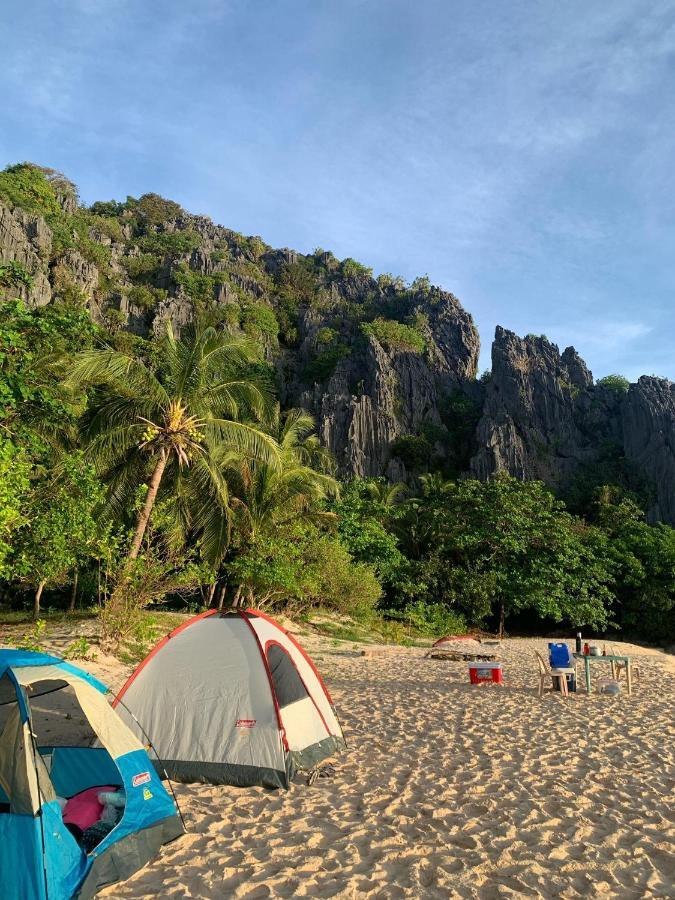 Josefina's Tourist * Busuanga